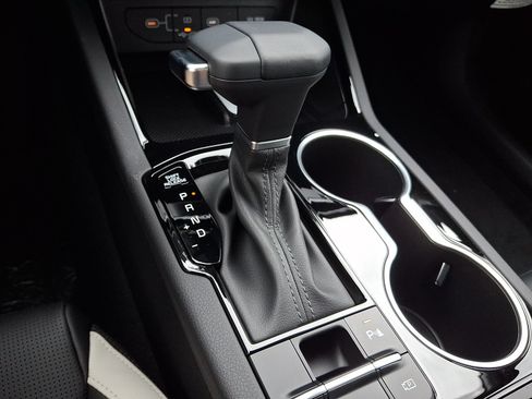 New 2026 Kia K5 GT-Line w/ GT-Line Premium Package AWD/4WD image 9