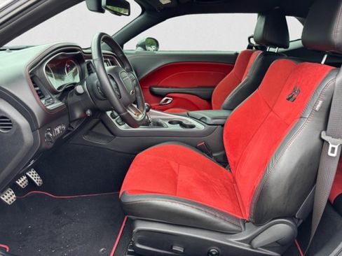 Used 2021 Dodge Challenger R/T Scat Pack image 10