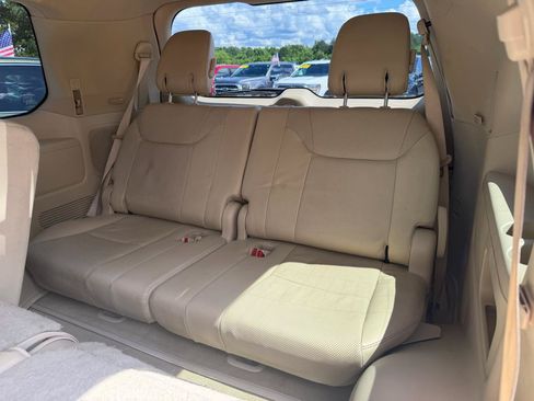 Used 2019 Lexus LX 570 4WD w/ Luxury Package image 16