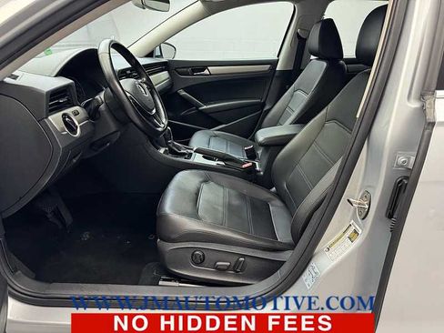 Used 2020 Volkswagen Passat 2.0T SE FWD image 10