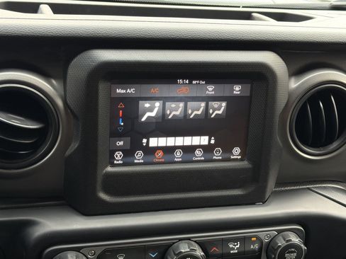 Used 2023 Jeep Wrangler Unlimited Sport AWD/4WD image 20