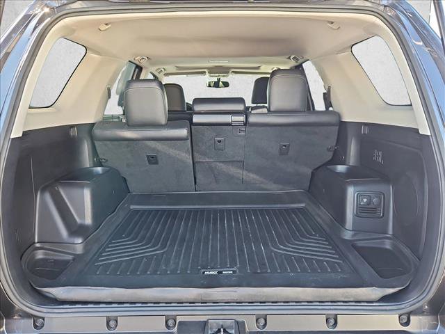 Used 2018 Toyota 4Runner Limited AWD/4WD image 6