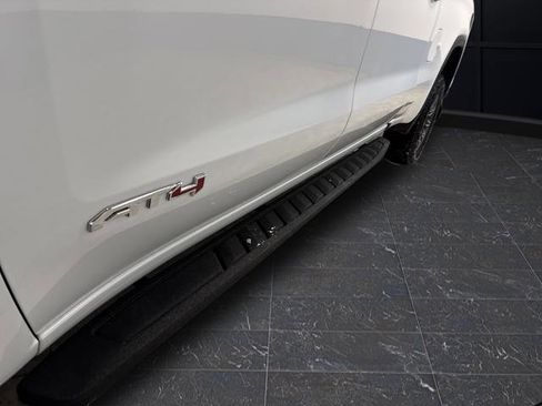 Used 2024 GMC Sierra 1500 AT4 w/ Technology Package image 39