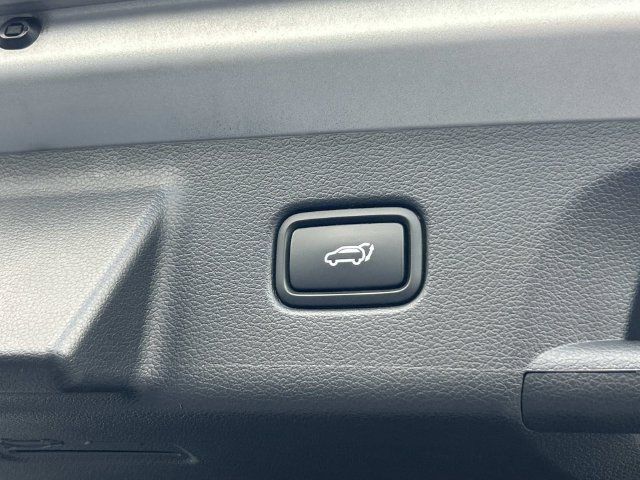 Used 2024 Hyundai Palisade SEL FWD image 13