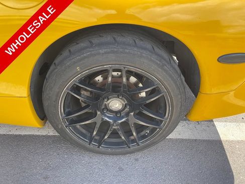 Used 2003 Chevrolet Corvette Coupe RWD image 10