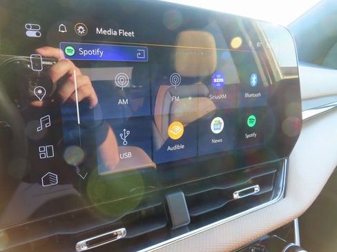 Used 2025 Chevrolet Equinox ACTIV w/ Safety and Technology Package image 26