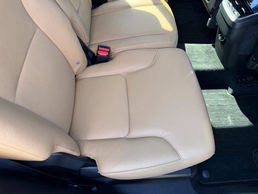Used 2018 Volvo XC90 T5 Momentum w/ Convenience Package FWD image 18