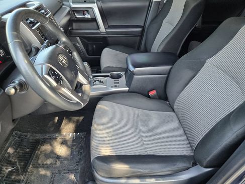 Used 2024 Toyota 4Runner SR5 RWD image 9
