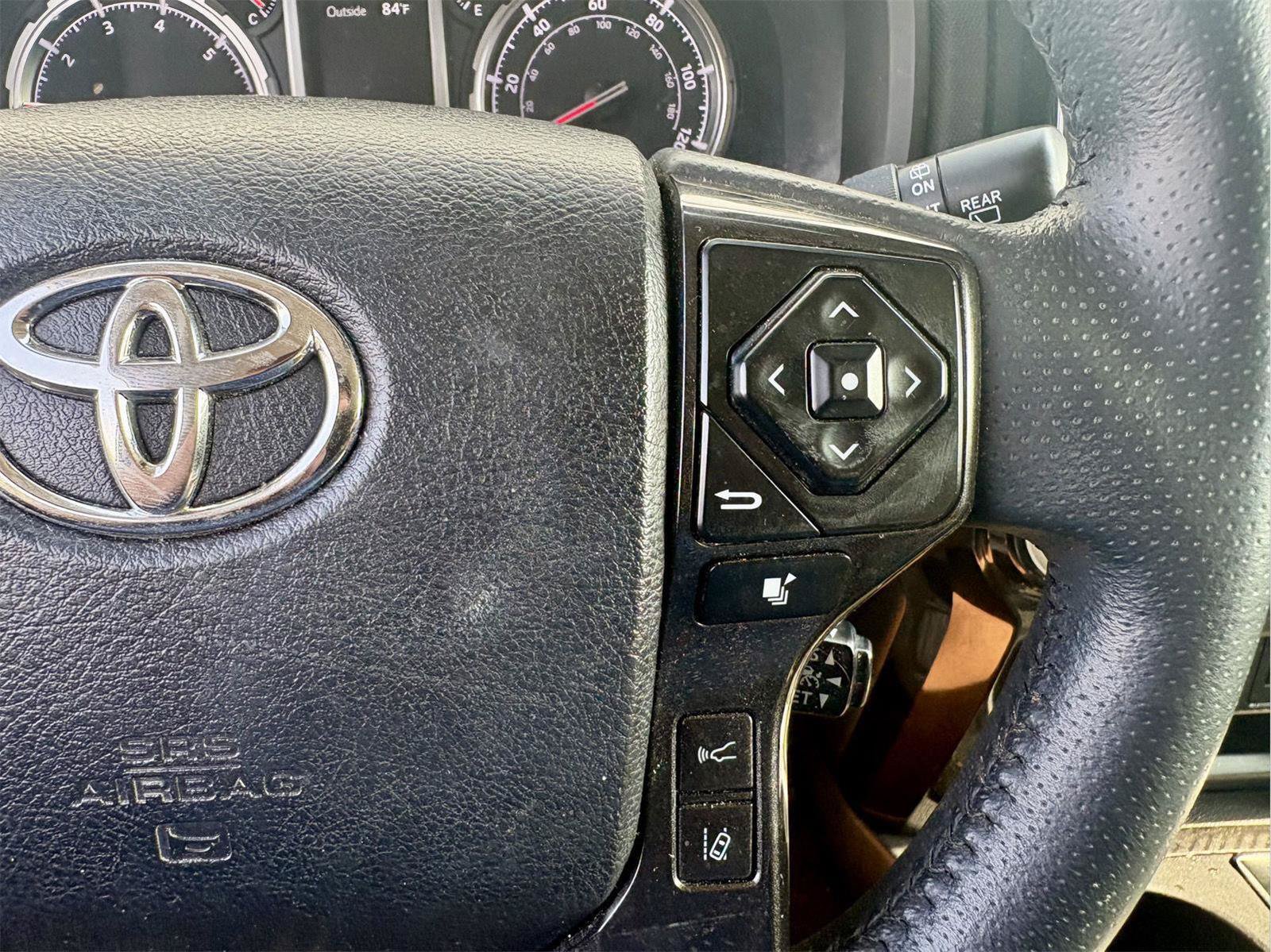 Used 2023 Toyota 4Runner TRD Off-Road AWD/4WD image 20