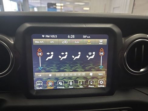 Used 2021 Jeep Wrangler Unlimited Sahara w/ Uconnect 4C Nav & Sound Group image 22