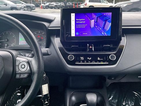 Used 2024 Toyota Corolla LE image 6