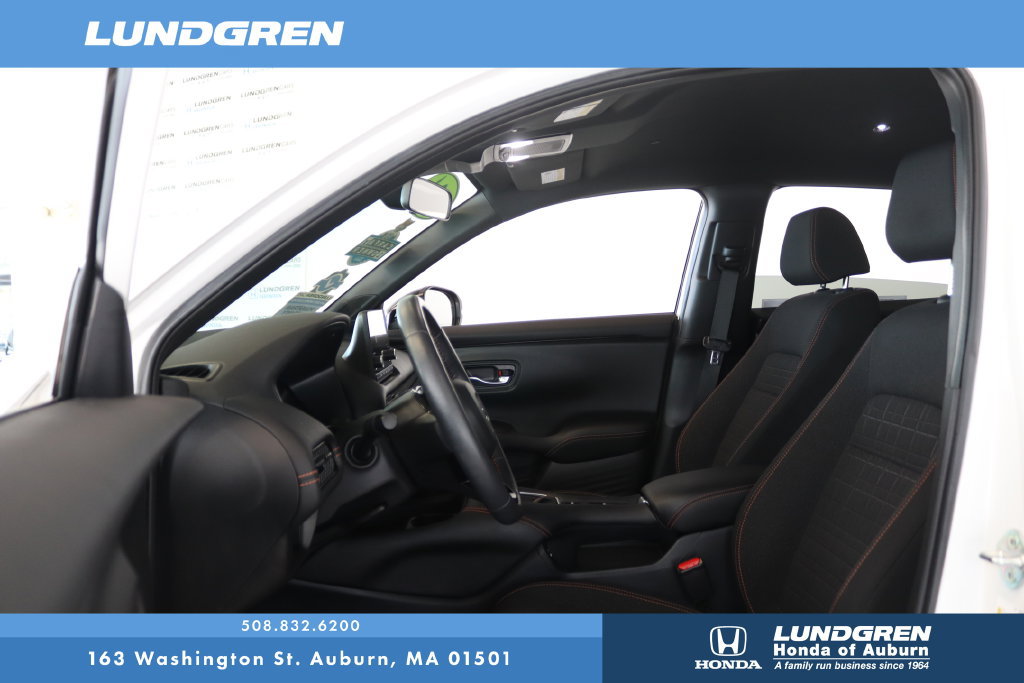 Used 2024 Honda HR-V Sport image 12