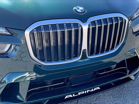 Used 2026 BMW ALPINA XB7 ALPINA XB7 image 32