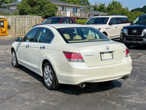 Used 2010 Honda Accord EX-L image 9