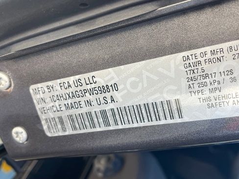 Used 2023 Jeep Wrangler Sport S image 9