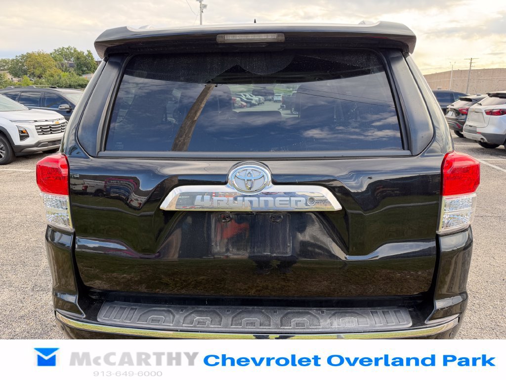 Used 2012 Toyota 4Runner SR5 w/ Premium Pkg AWD/4WD image 4