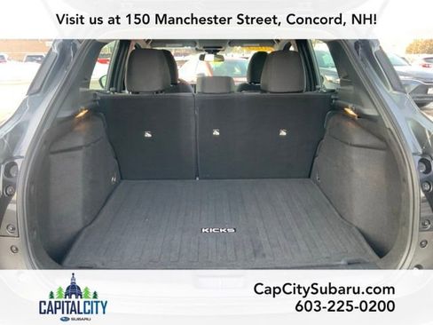 Used 2025 Nissan Kicks S w/ Charging Package image 10