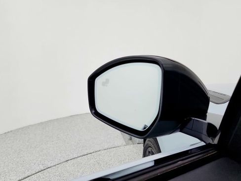 New 2026 Land Rover Range Rover Velar Dynamic SE image 23