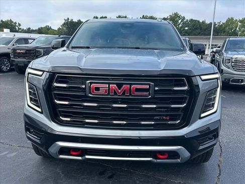 New 2026 GMC Yukon AT4 Ultimate AWD/4WD image 4