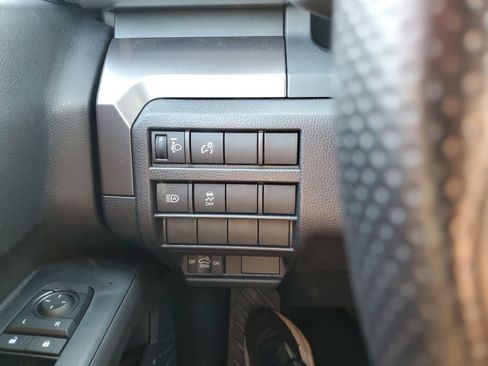 Used 2026 Toyota Tacoma SR5 AWD/4WD image 21
