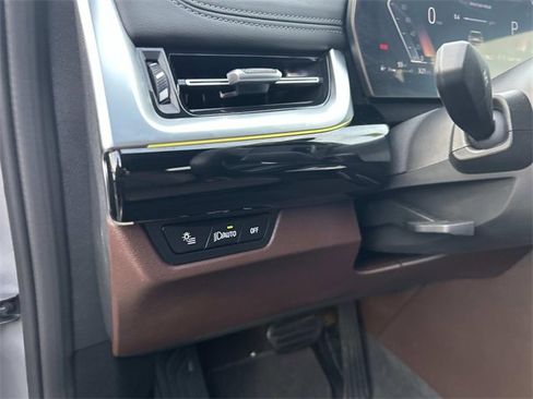 Used 2025 BMW X1 xDrive28i w/ Convenience Package image 21