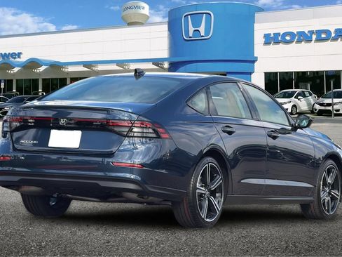 Used 2026 Honda Accord SE image 4