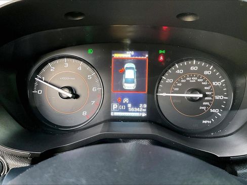 Used 2021 Subaru Crosstrek 2.0i Premium w/ Moonroof Package image 20