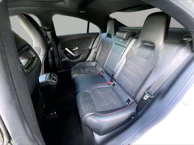 Used 2023 Mercedes-Benz CLA 250 4MATIC image 27