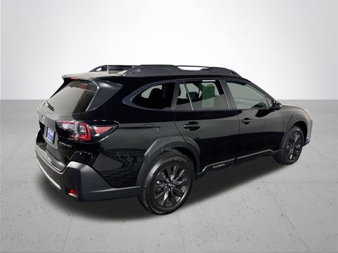 Certified 2025 Subaru Outback Onyx Edition image 7