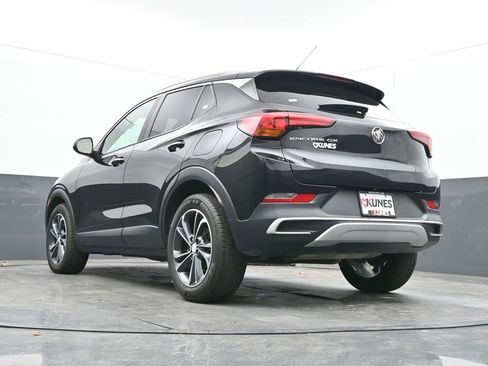 Used 2020 Buick Encore GX Select FWD image 29