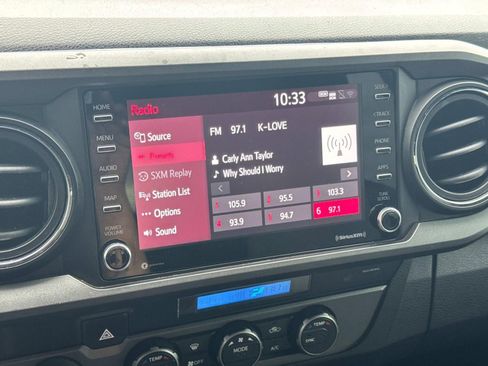 Used 2021 Toyota Tacoma TRD Off-Road w/ Technology Package image 33