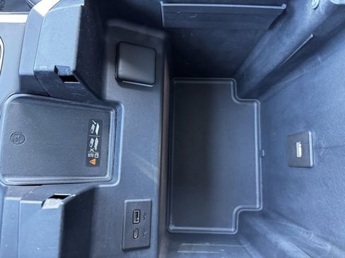 Certified 2022 Chevrolet Silverado 1500 LTZ w/ LTZ Premium Package image 21