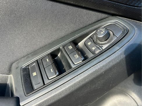 Used 2019 Subaru Crosstrek 2.0i Premium AWD/4WD image 24