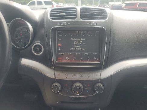 Used 2014 Dodge Journey Limited w/ Flexible Seating Group FWD image 19