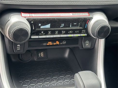 New 2025 Toyota RAV4 LE w/ Blackout Package (GST) image 17
