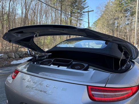 Used 2013 Porsche 911 Carrera S image 15