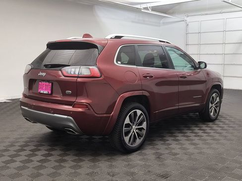 Used 2019 Jeep Cherokee Overland w/ Technology Group image 9