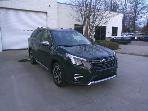 Used 2023 Subaru Forester Touring w/ Popular Package #2 image 2