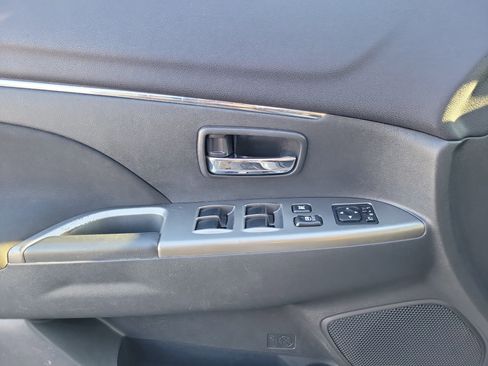 Used 2019 Mitsubishi Outlander Sport SE image 17