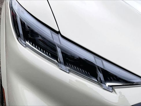 Used 2025 Ford Mustang Mach-E Premium image 26