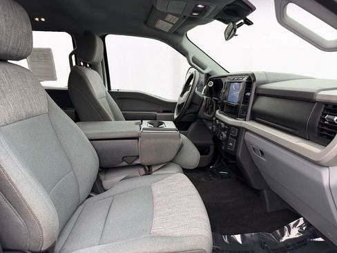 Used 2024 Ford F250 XLT image 15