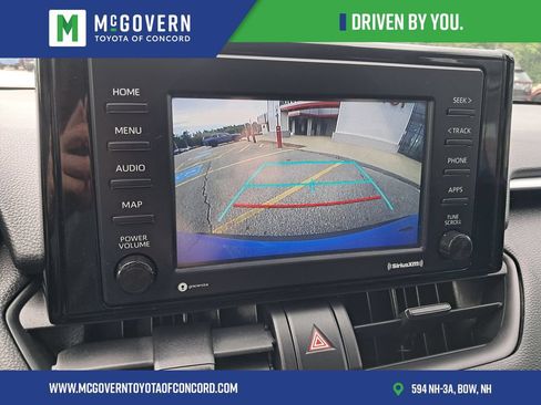 Used 2021 Toyota RAV4 XLE w/ Carpet Mat Package (TMS) AWD/4WD image 34