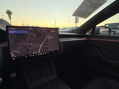 Used 2026 Tesla Model S AWD/4WD image 7