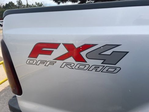 Used 2008 Ford F250 FX4 image 7