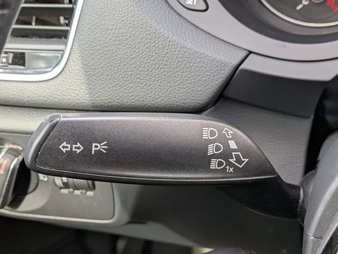 Used 2018 Audi Q3 2.0T Premium image 15