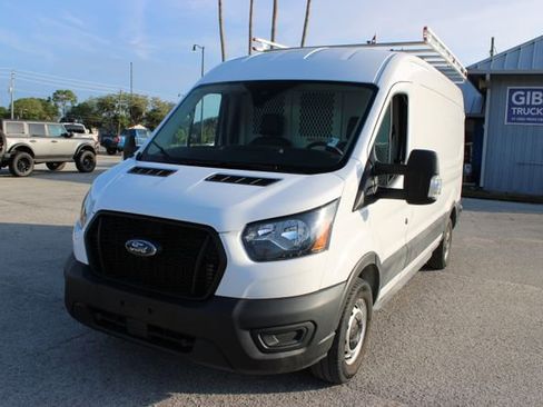 Used 2023 Ford Transit 250 Medium Roof image 3