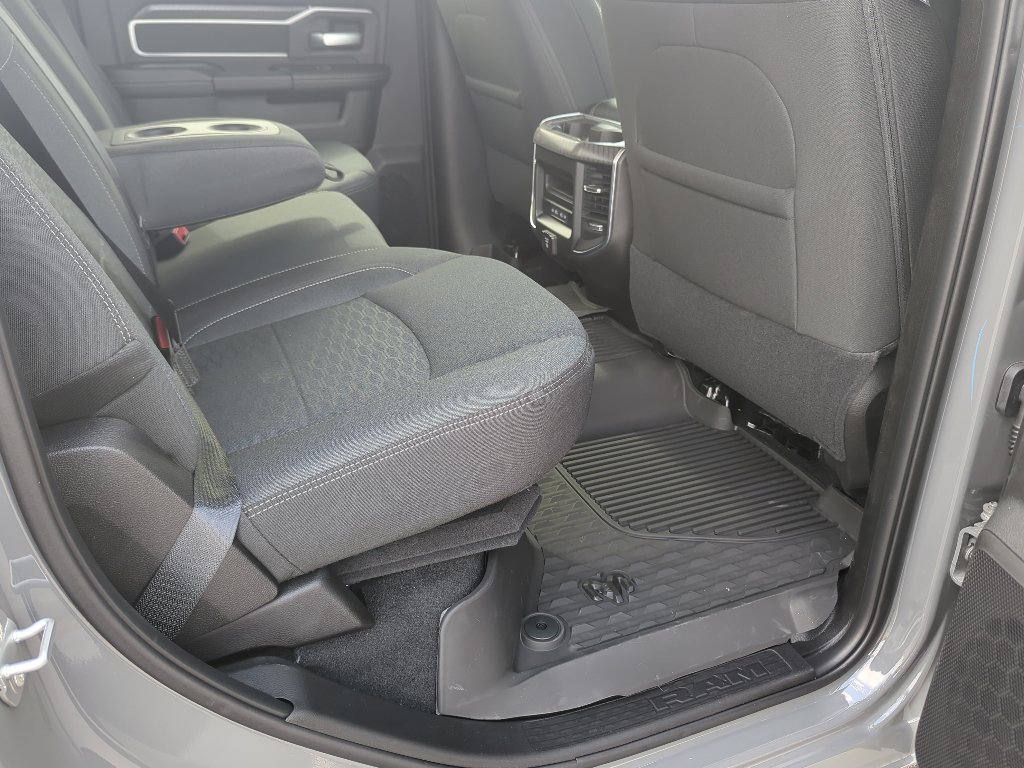 New 2026 RAM 2500 Big Horn AWD/4WD image 42