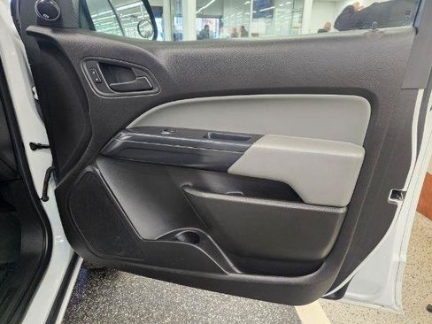 Used 2015 Chevrolet Colorado W/T RWD image 22