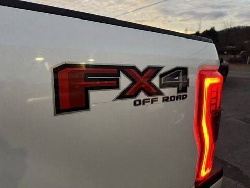 Used 2017 Ford F250 Platinum w/ Platinum Ultimate Package image 8