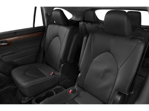Used 2021 Toyota Highlander Limited AWD/4WD image 13